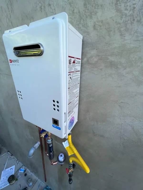 Tankless water heater installation for Lemay homes